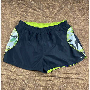 Nike Core Swim Shorts XXL Green White Tropical Hawaiian‎ Print/Black Lined